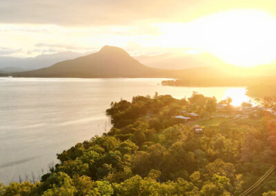 Moogie Pod Lake Moogerah